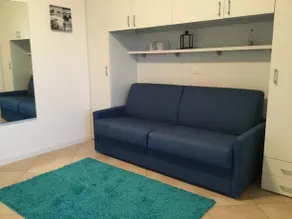 Signora Ruth - Aprilia Residence - Image 5