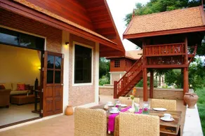 Good Time Resort - Image 2