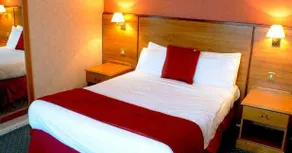 The Rivenhall Hotel - Image 4