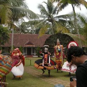 Kovilakam Lakeside Villa - Image 1