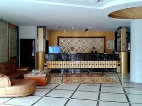 Jining Liangshan Berlin Town Theme Inn - Image 2