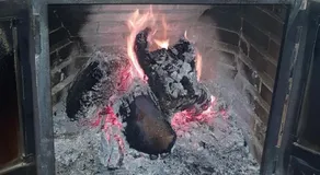 Casita con chimenea y apartamento en entorno rural idílico - Image 2