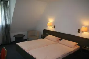 Dortmunder Eck "IKAROS" Hotel-Restaurant - Image 3