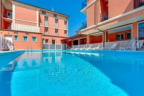 Hotel De la Ville - Image 3