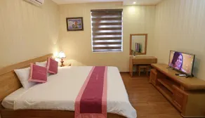 Tan Long Lakeside Hotel - Image 3