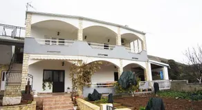 Apartment Bana Grebastica - Image 2