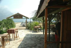 Kaptan Ali Bungalow Hotel - Image 3