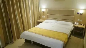 Ji'nan Holy Kerry Business Hotel - Image 3