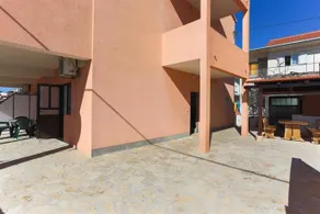 Apartment Ema - Image 2