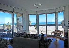 Valencia Beach Apartments - Image 4