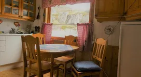 Leifs House - Image 4
