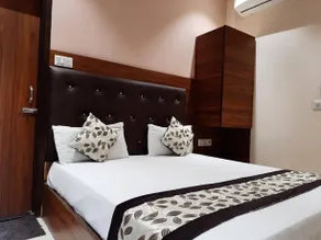 Hotel Anchit - Walking Distance To Golden Temple - Image 2