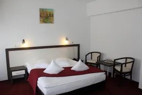 Hotel President - Image 4