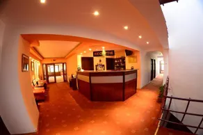 Hotel Piatra Craiului - Image 2
