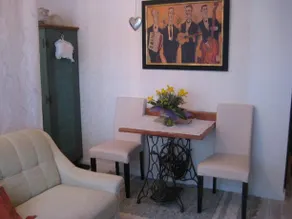 Privat Apartment - Image 2