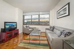 Washington Street Apartments at Monaco - Image 3