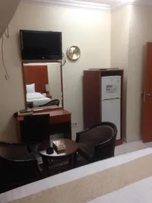 Cristalaat Al Aseel Hotel - Image 2
