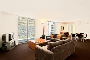 Apartments at Kew Q45 - Image 4