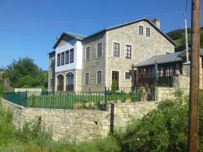 Argyro Guesthouse - Image 2