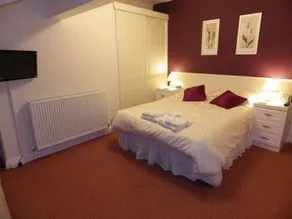 Anglesey House - Image 2