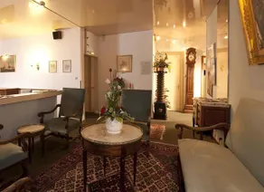 Hôtel De Bale - Image 3