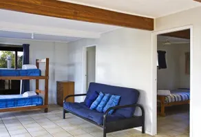 Elliot Lodge - Image 3