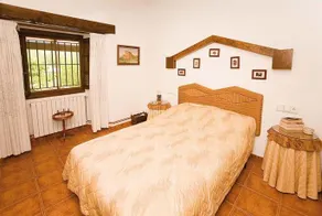 Es Refugi - Image 4