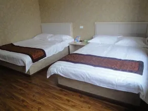New-Mart Hotel - Image 3