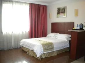 Carolina Yishan Road - Image 5
