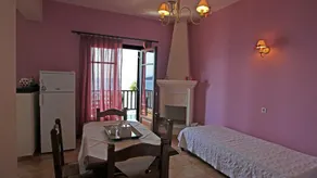 Iro House - Image 3