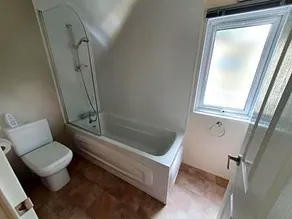 Avon Beach Lodge - Image 2