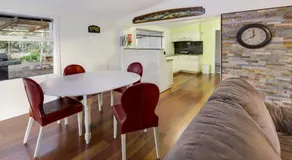 Bluff View River House - Stunning Riverfront - Image 3