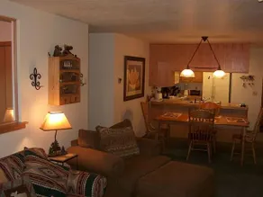 Lagoon Townhomes - Image 3