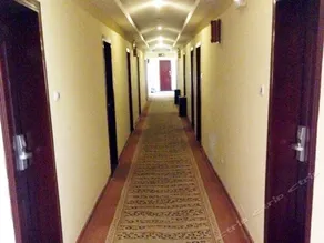 Dalongmen Hotel - Image 4