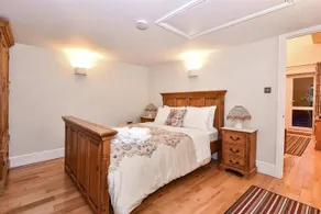 The New Bungalow - Image 4