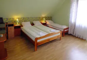 Family Homes - Bed & Bike Guesthouse - Image 3