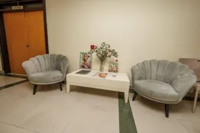 Ceres Hotel - Image 2