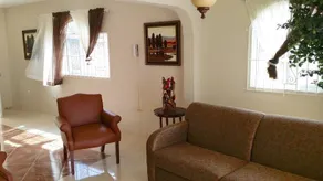 Duncan's Villa - Image 3