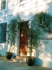 Chez Janine - Image 2