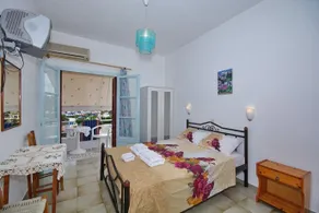 Nikos Rooms - Image 3