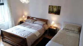 Flat In The Square - Image 3