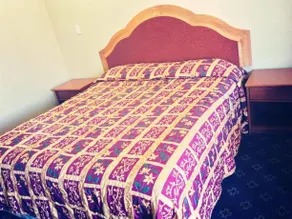 Royal Inn Motel - Image 3