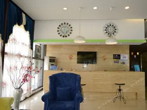 Qinzhu Business Travel Hotel - Image 2