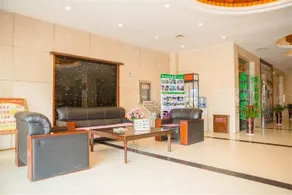 Golden Bridge Holiday Hotel - Image 4