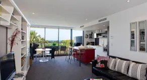 LORNE CHALET APARTMENT 10 - ask about midweek deals - Image 2