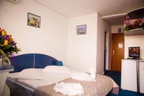 Hotel Aurora - Image 5