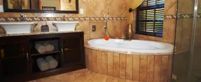 Isiphiwo Boutique Hotel - Image 5