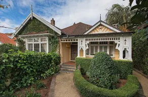 Coogee Family Home CO19 - Image 1