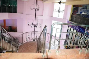 Windswood City Hotel - Image 2