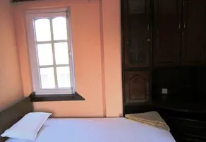 Happy Hostel - Image 5